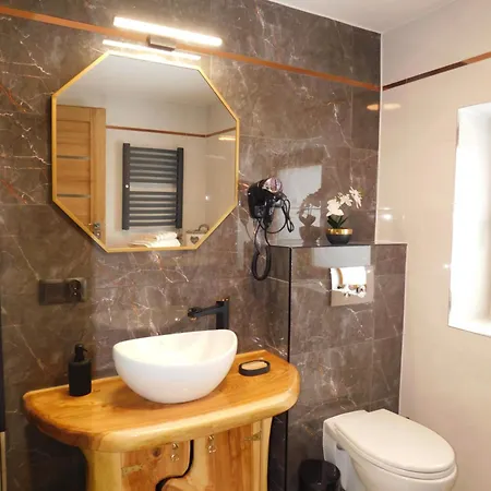 Goscinne Monika Ii Homestay szállás